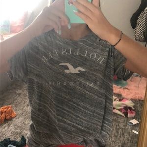 hollister t-shirt